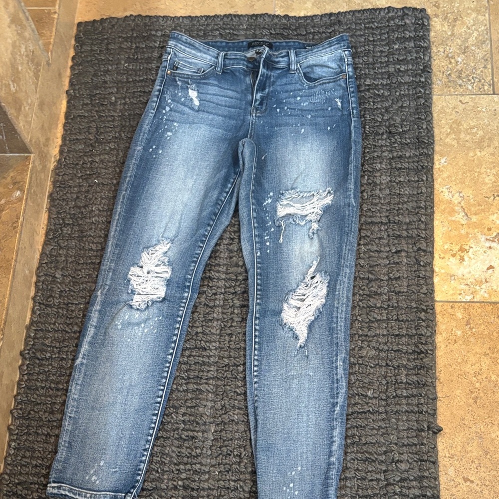 Judy Blue Distressed Skinny Jeans - Blue
